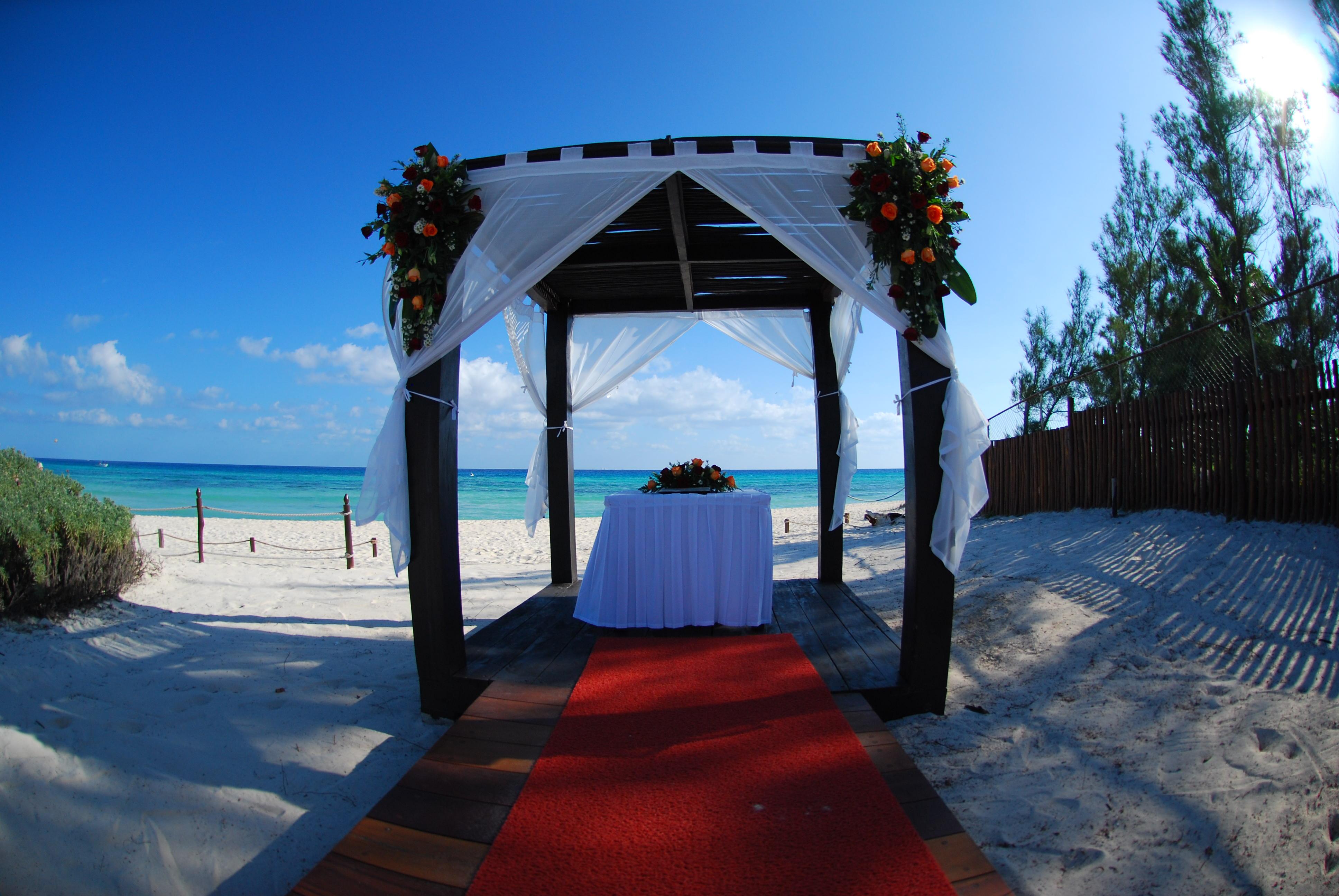 แกรนด์ ริเบียรา ปริ้นเซส - ออล อินคลูซีฟ Hotel ปลายาเดลการ์เมน ภายนอก รูปภาพ Cancún beach