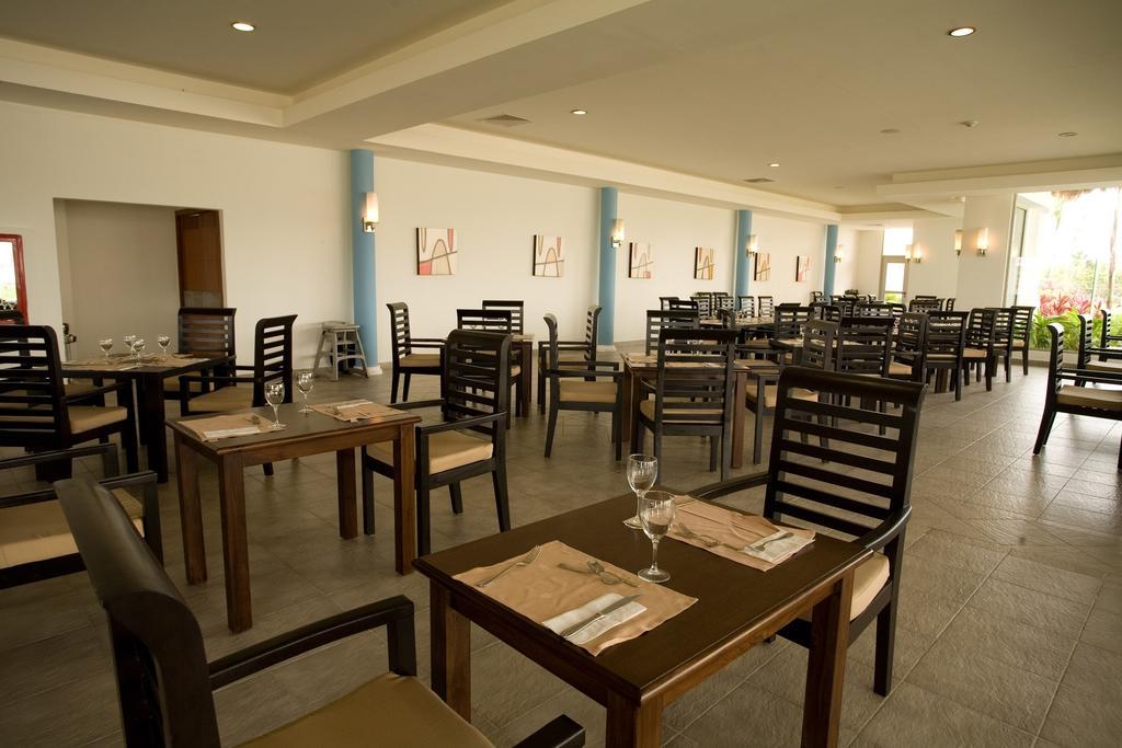 แกรนด์ ริเบียรา ปริ้นเซส - ออล อินคลูซีฟ Hotel ปลายาเดลการ์เมน ภายนอก รูปภาพ Restaurant