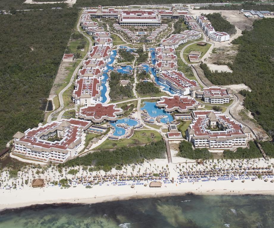 แกรนด์ ริเบียรา ปริ้นเซส - ออล อินคลูซีฟ Hotel ปลายาเดลการ์เมน ภายนอก รูปภาพ Aerial view of the resort